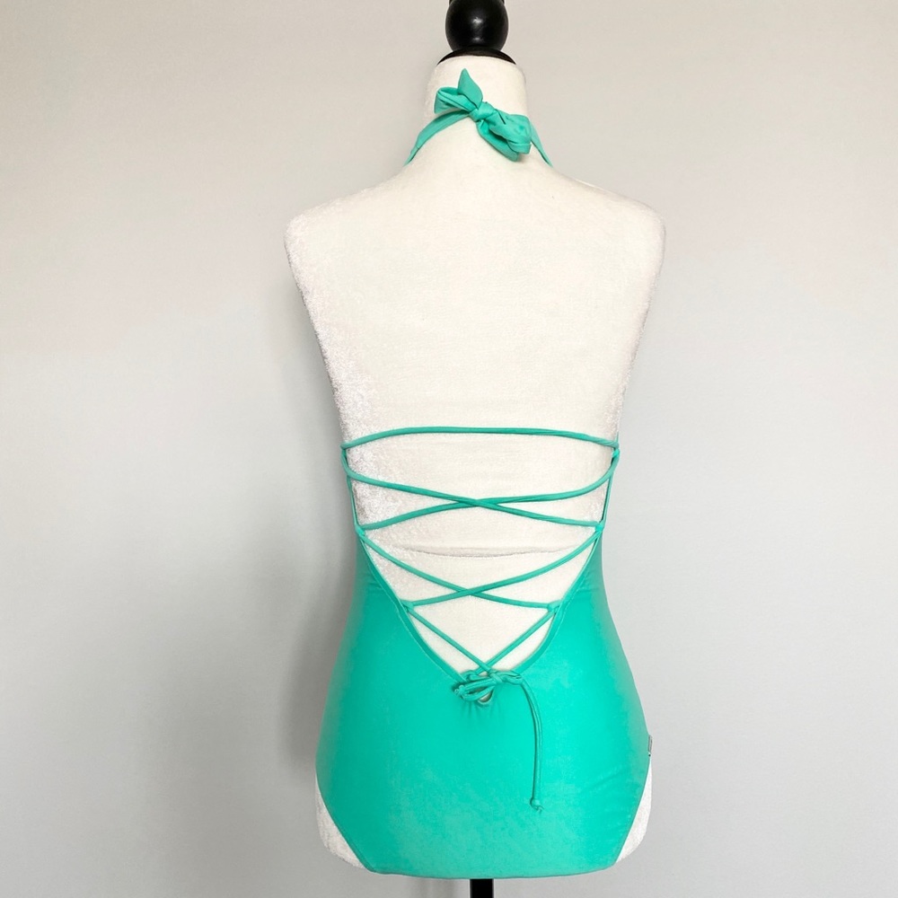 Body Glove one piece swimsuit